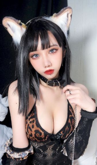 秘书办公室摸她奶呻吟电影_4K神马影院手机在线